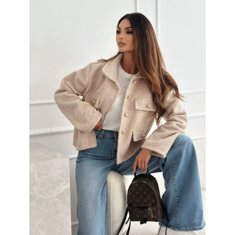 The Bouclé Jacket – Luxury Comfort & Style in One Coa